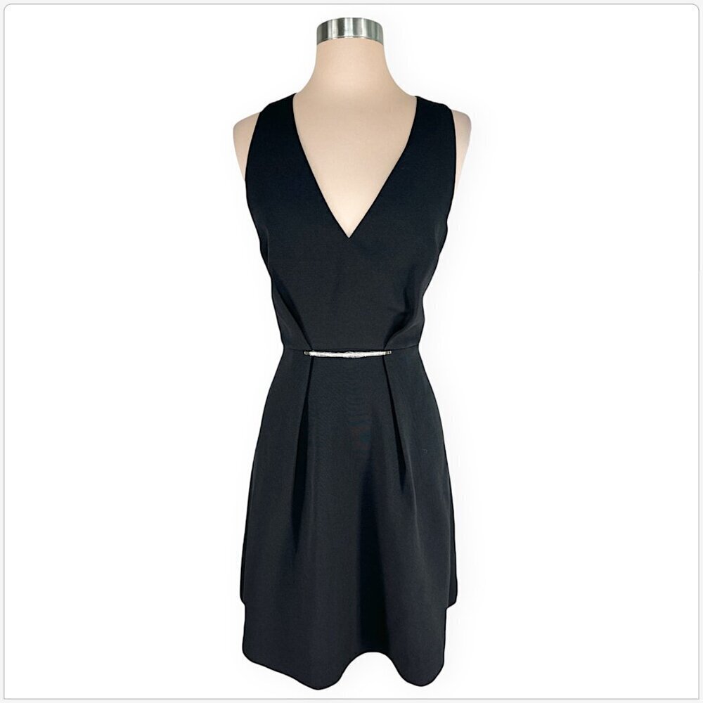 Morgan de Toi Black Sleeveless Metal Waist Bar Detail Sheath Dress NEW NWOT 38